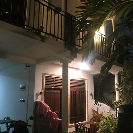 Flip Flop Inn Mirissa Exterior foto